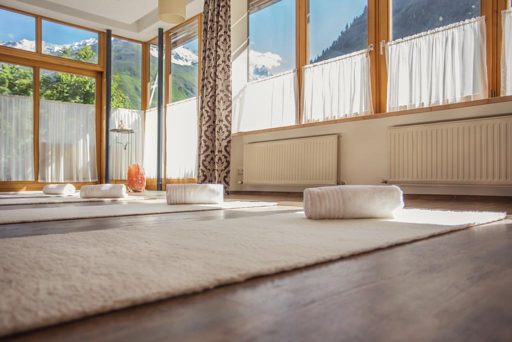 Hotel Vier Jahreszeiten Sankt Leonhard im Pitztal Dış mekan fotoğraf