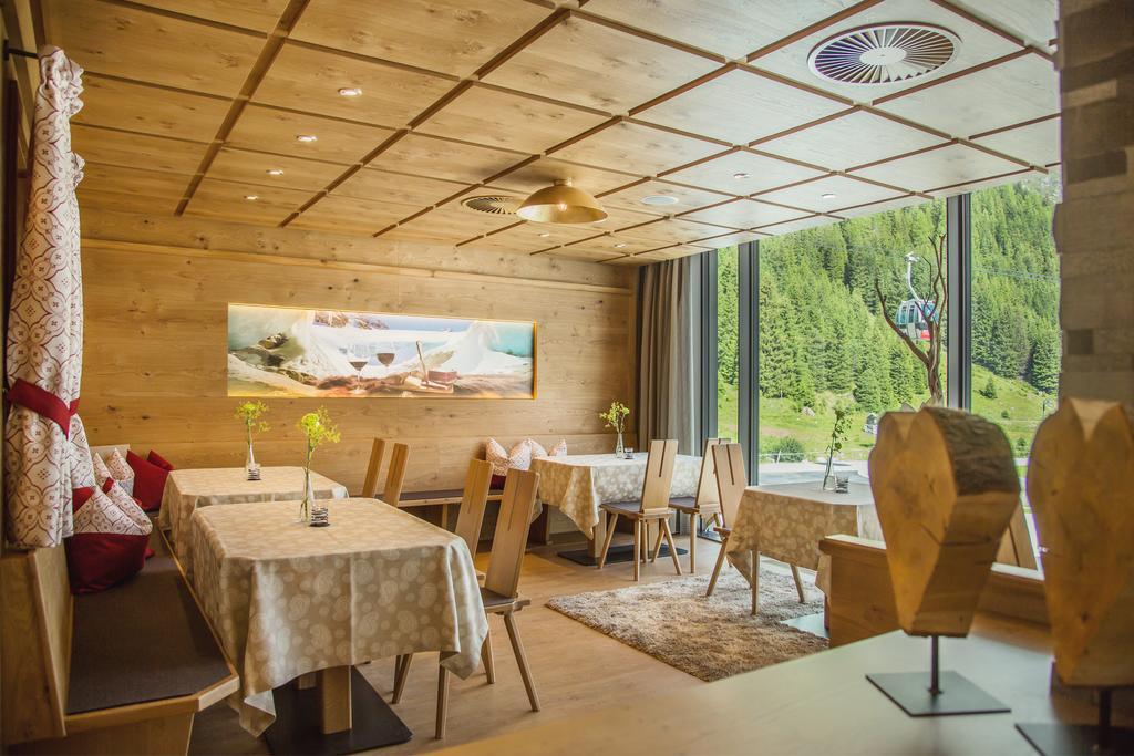Hotel Vier Jahreszeiten Sankt Leonhard im Pitztal Dış mekan fotoğraf